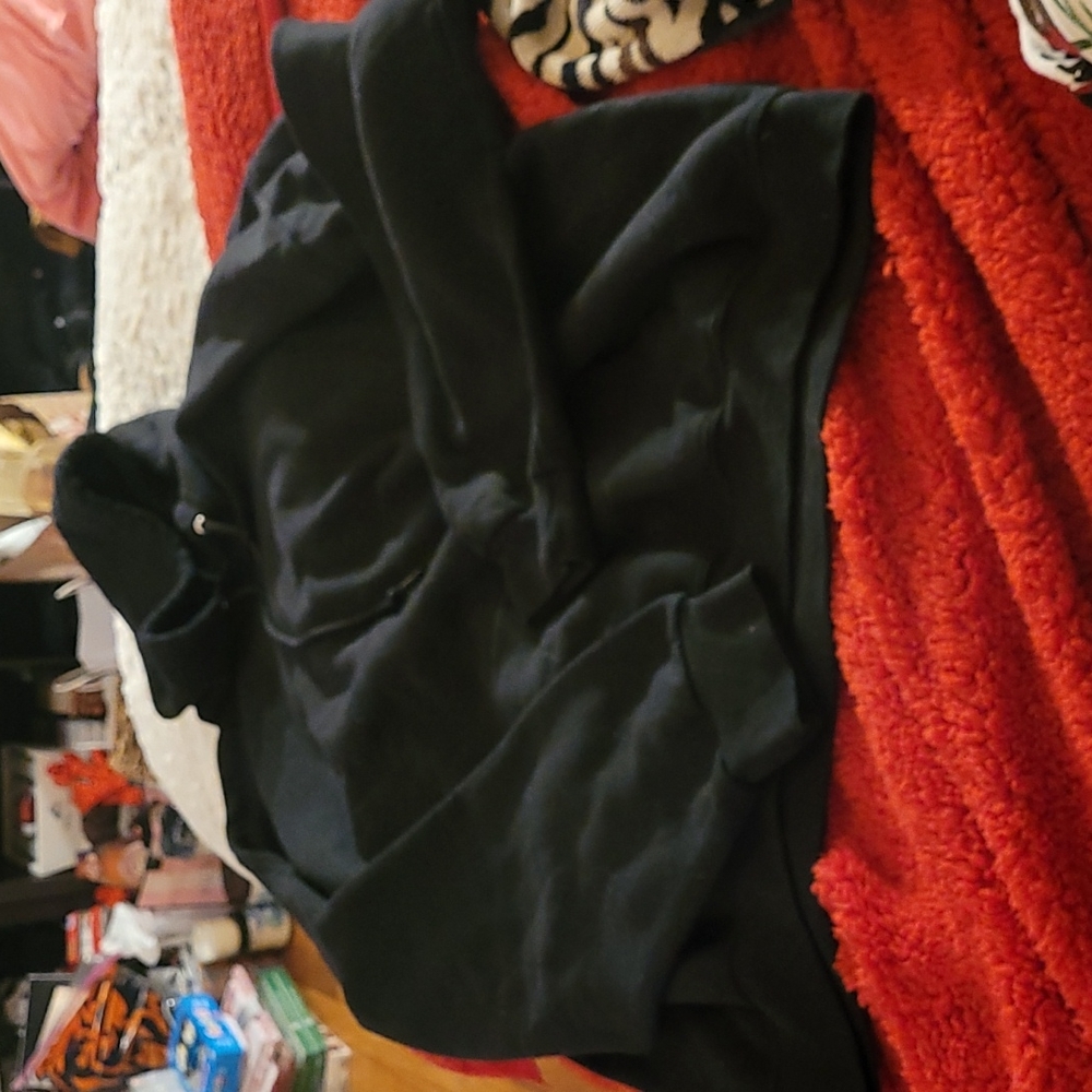 EUC Wore Once Black soft hoodie unisex Fruit of the Loom 2XL sweatshirt